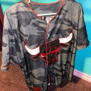 Bulls Jersey | Large